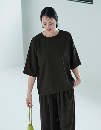 LOOSELY KNIT RANDOM CABLE KNIT TOP