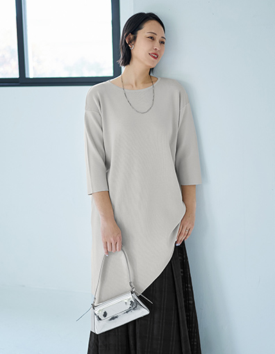 LOOSELY KNIT RANDOM CABLE KNIT TOP