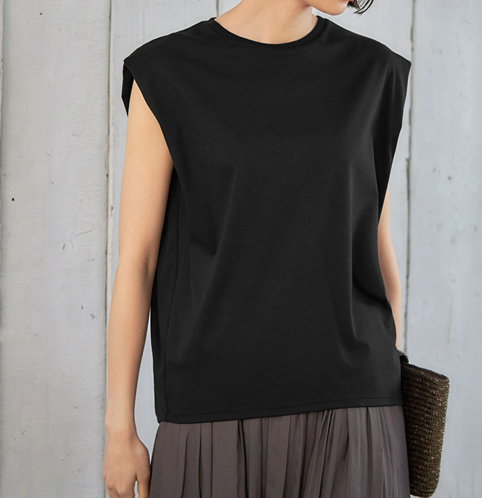 DIORAMA CUT SEW TOPS DIORAMA CUT SEW TOPS