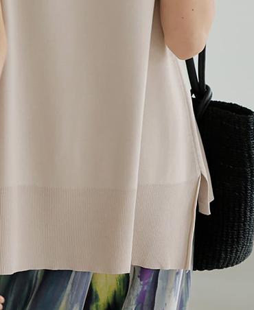 YAK STYLE KNIT BUSTIER