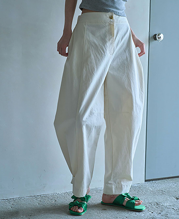 YAK STYLE KNIT BUSTIER