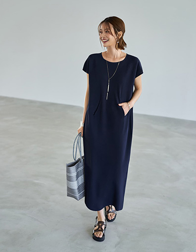 LOOSELY KNIT RANDOM CABLE KNIT TOP