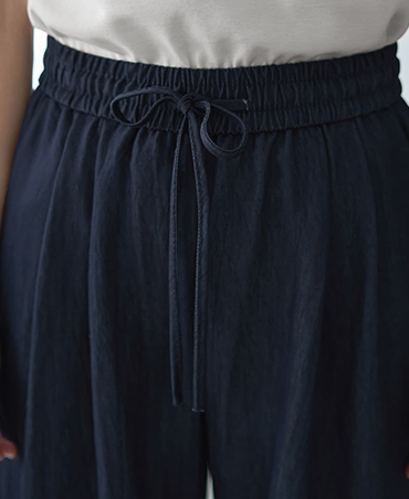NOBLE SATIN GATHERED DRESS