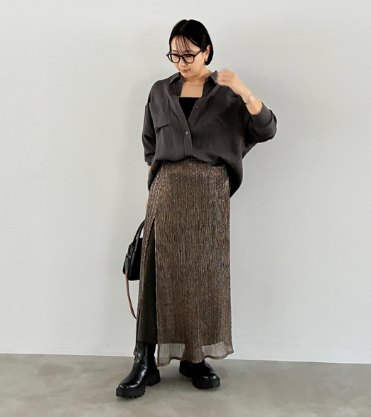 LOOSELY KNIT RANDOM CABLE KNIT TOP