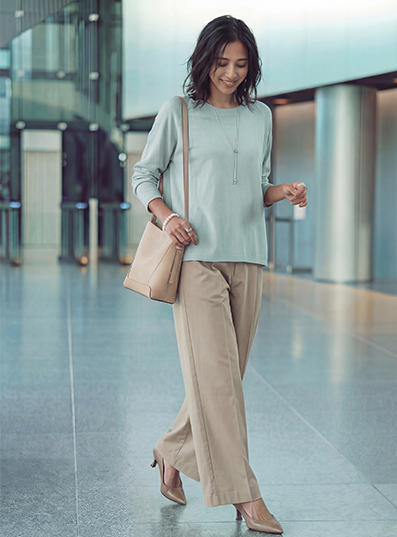 LOOSELY KNIT RANDOM CABLE KNIT TOP