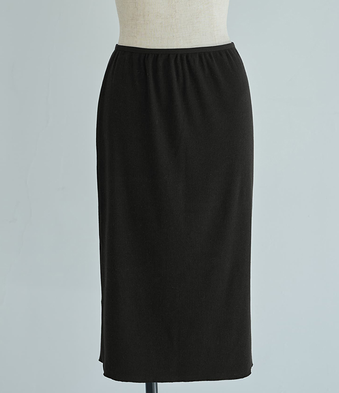 Meltyスムース短めワイド幅ロングTシャツ