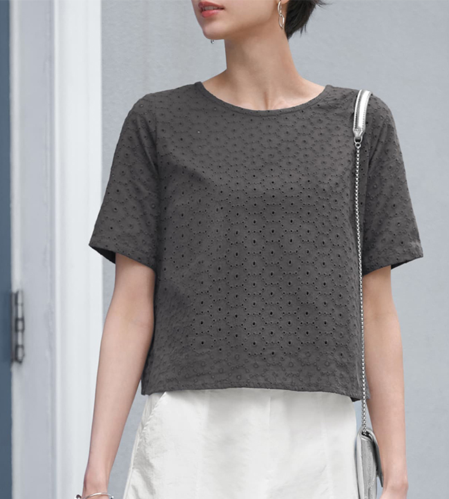 コットンレース半袖クロップドブラウス