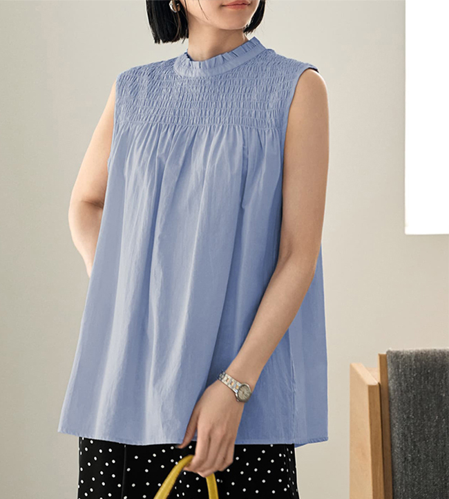 シャーリングコットンノースリブラウス