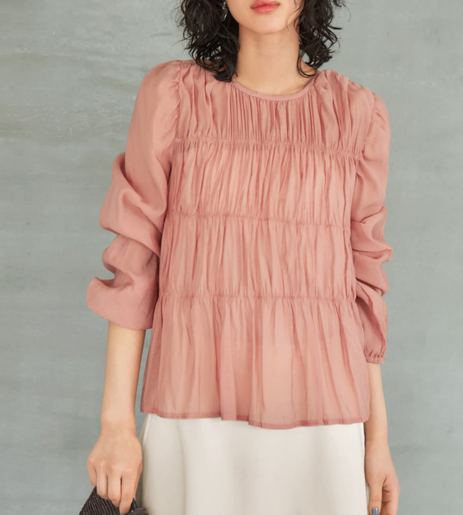 シャーリングティアードシアーブラウス