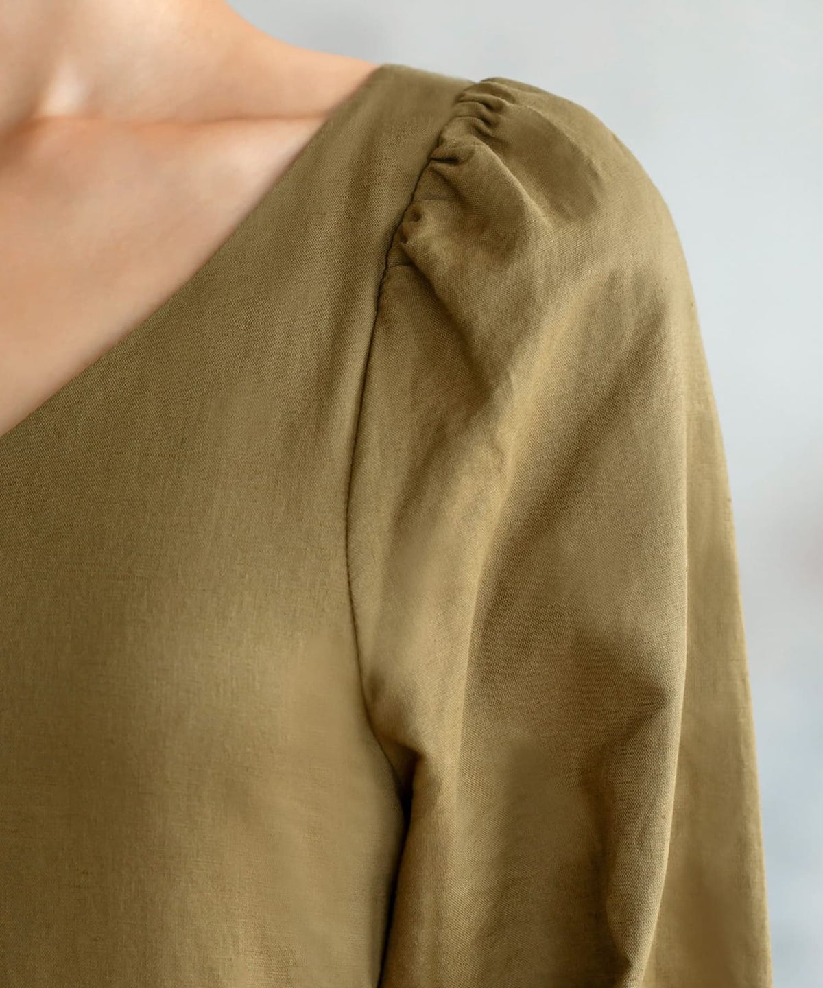 着用イメージ 163cm 着用サイズ 02 オリーブゴールド
