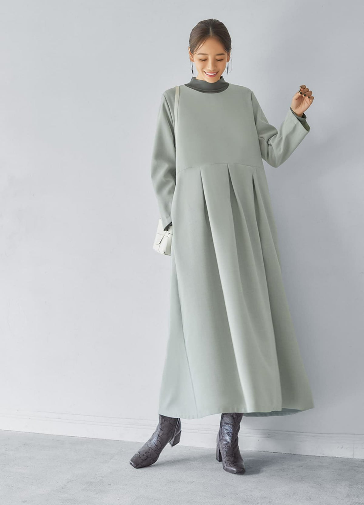 着用イメージ 166cm 着用サイズ 02 ライトグレー