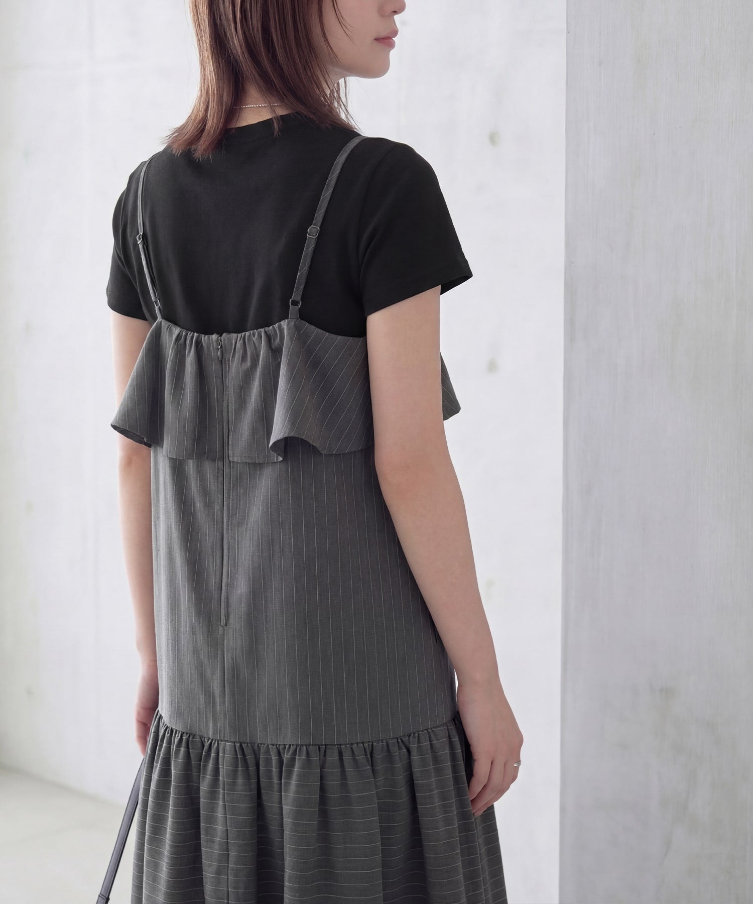 ふ*い様 美品✨️JANNE　 オードリールックスカート　黒　Sサイズ オードリールックエアリーワンピース｜JENNE(ジェンヌ)公式通販：パリ
