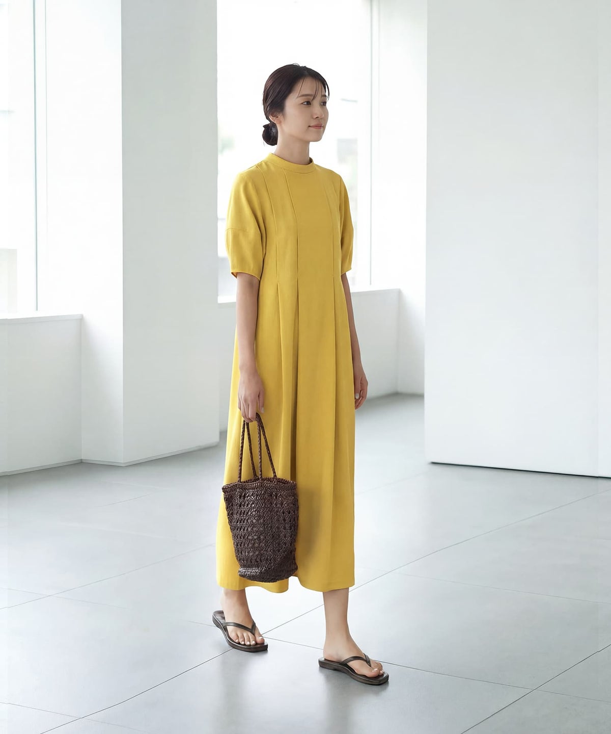 マスタードイエロー