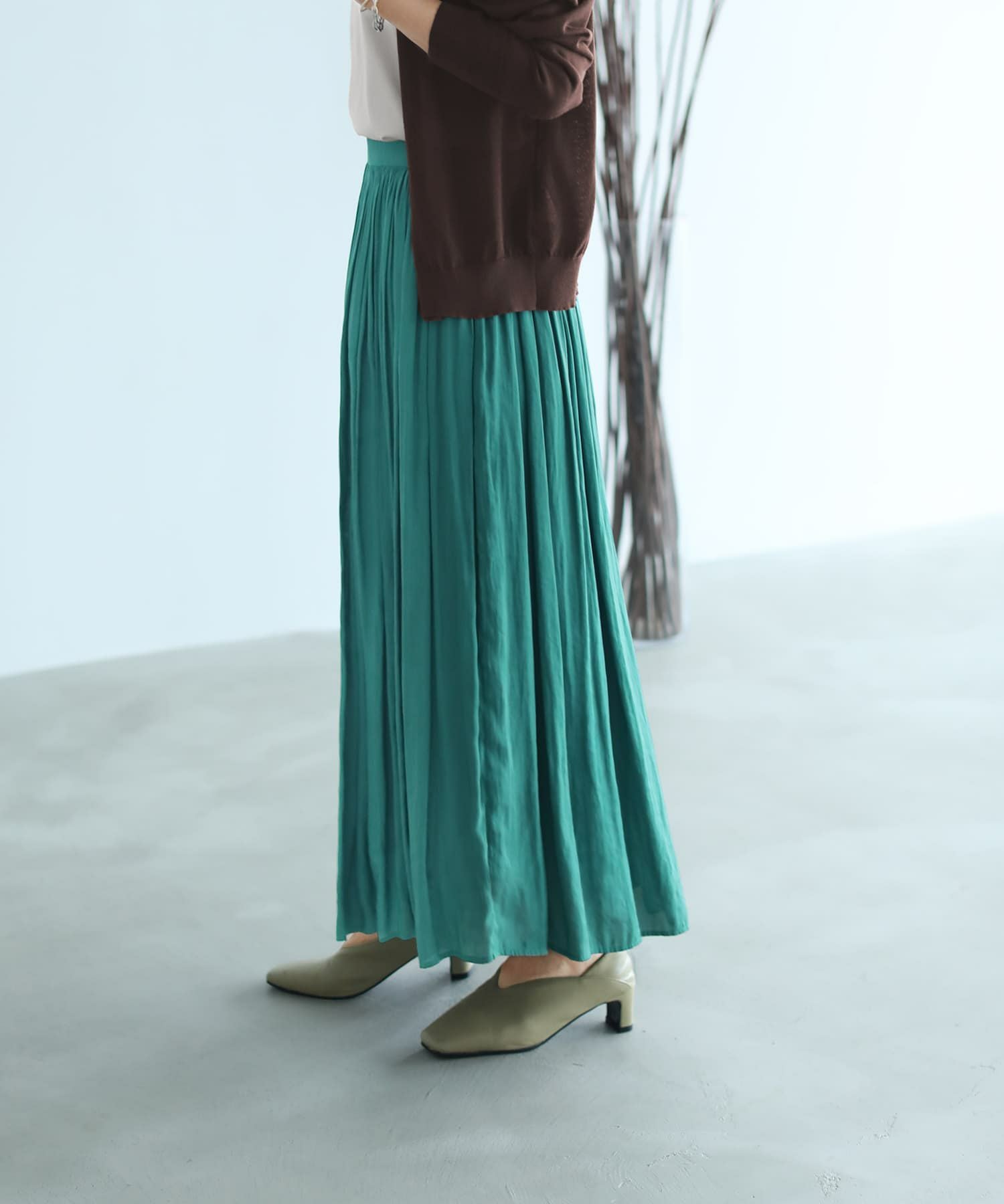 OUTLET】【Made in JAPAN】ヴィンテージサテンギャザーロングスカートC