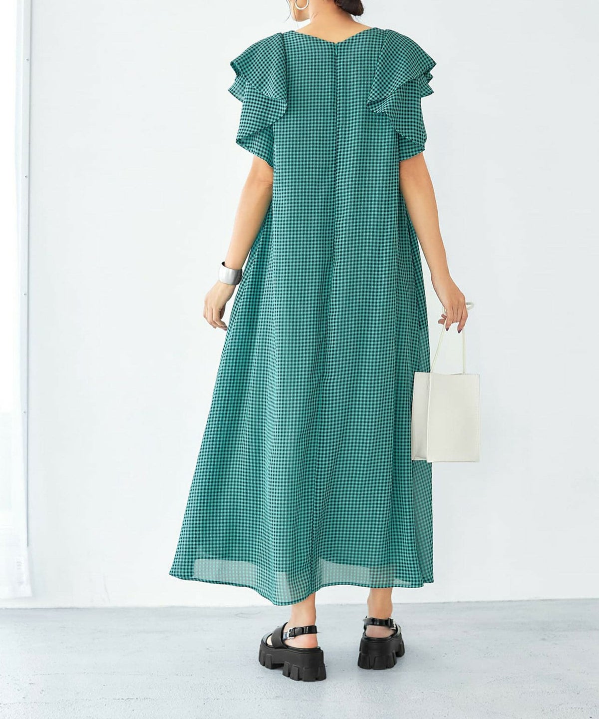 着用イメージ 166cm 着用サイズ 02 グリーン