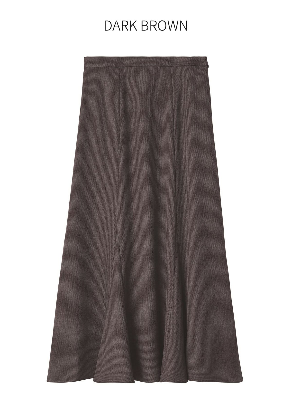 ダークブラウン