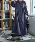ダークブルー