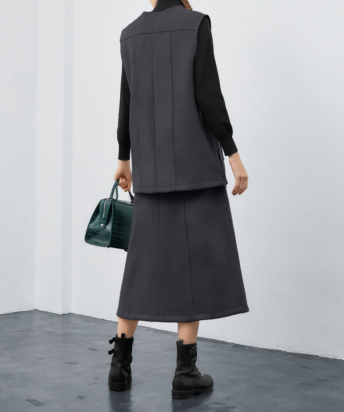 着用イメージ 173cm チャコールグレー Sサイズ