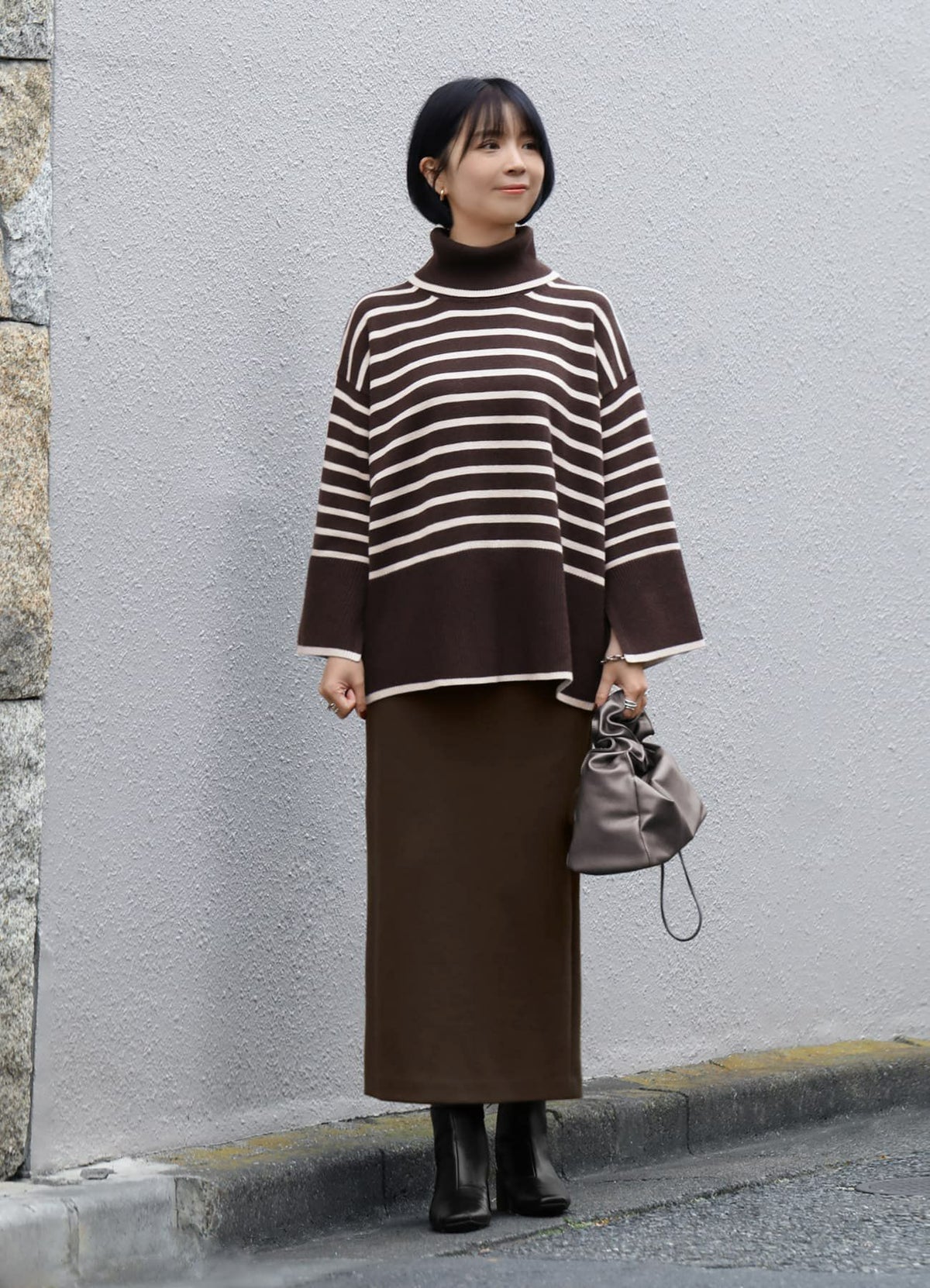 厚地ポンチ87cm丈ペンシルスカート【OUTLET】