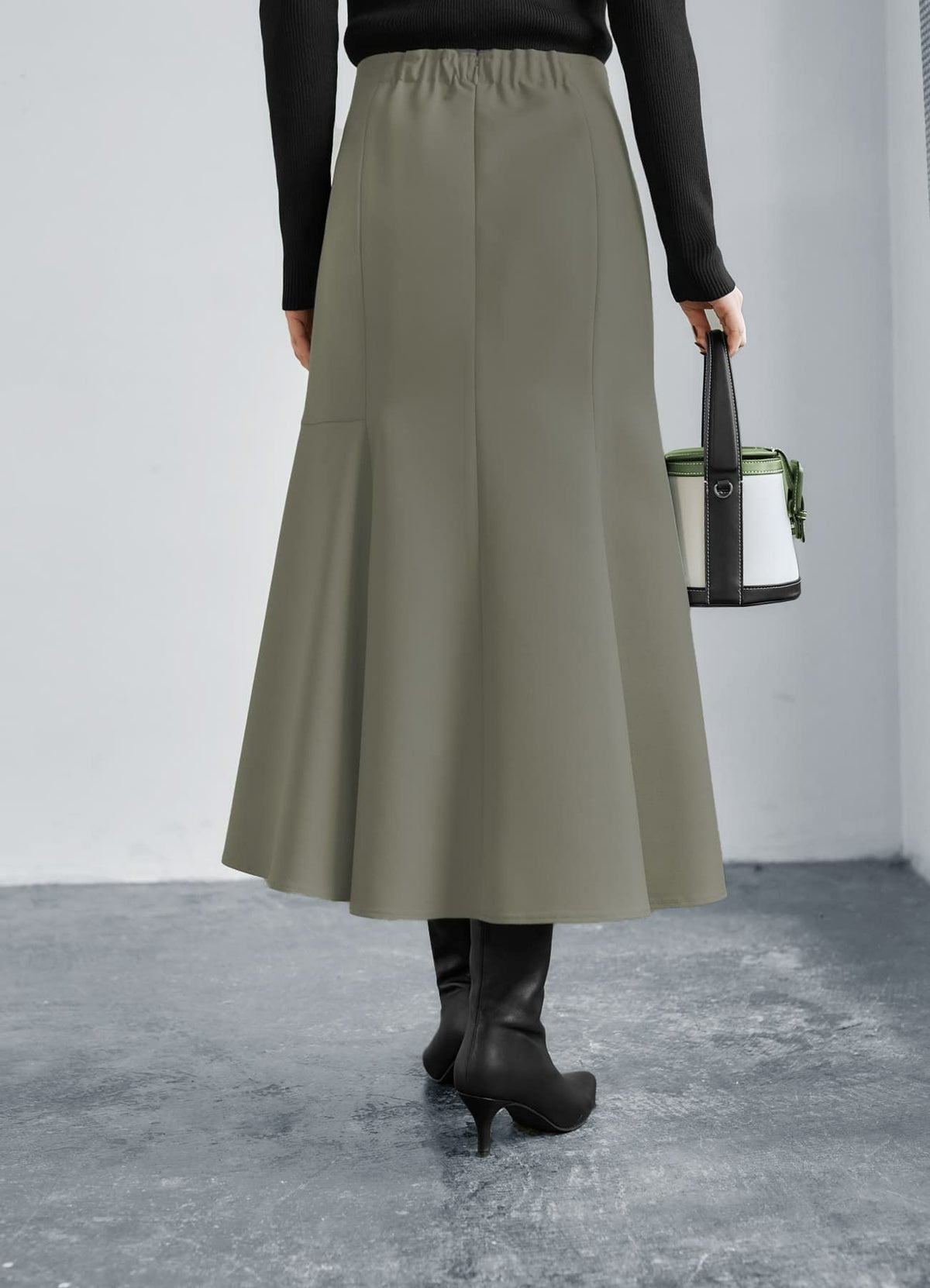 着用イメージ 165cm 着用サイズ 02 オリーブベージュ