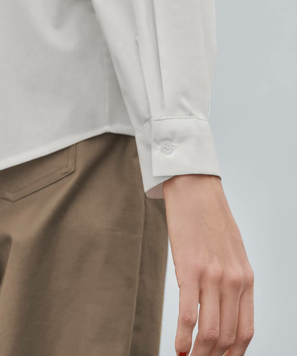 着用イメージ ホワイト