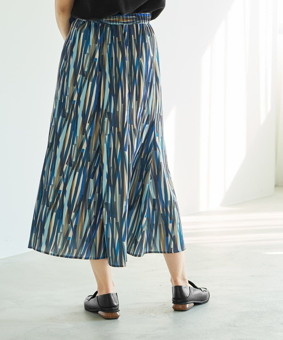 着用イメージ 164cm 02サイズ ブルーミックス