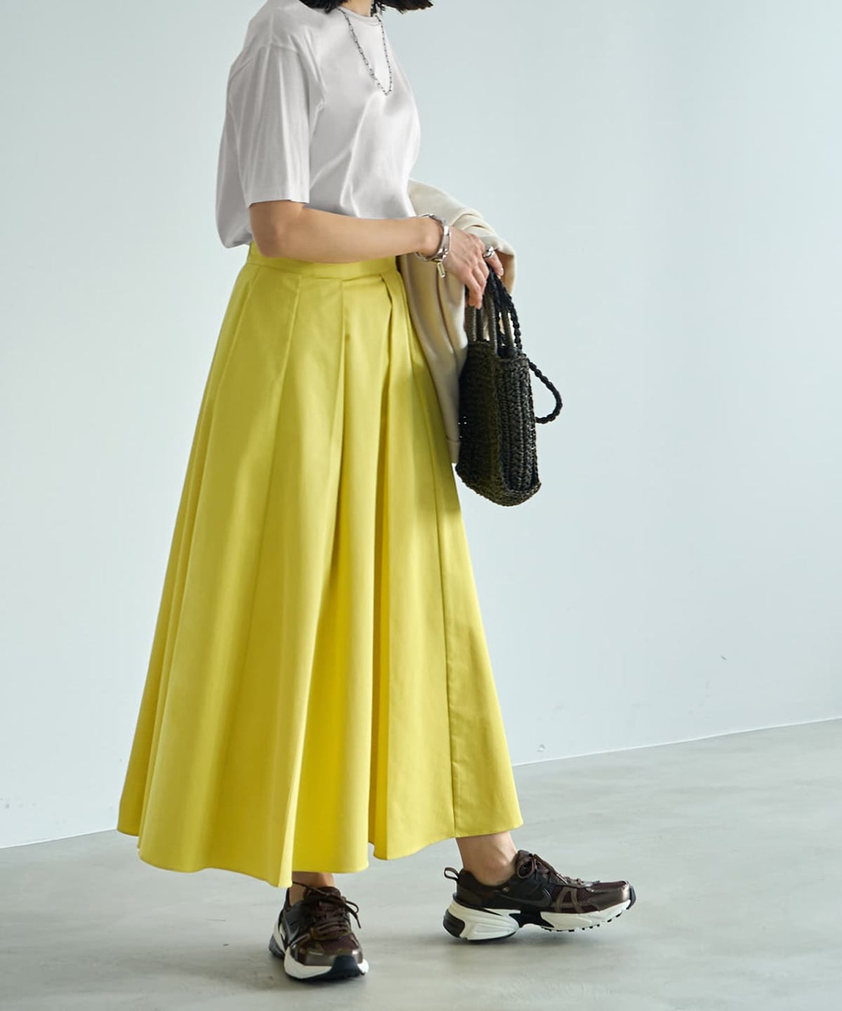 着用イメージ　164cm 02サイズ イエロー