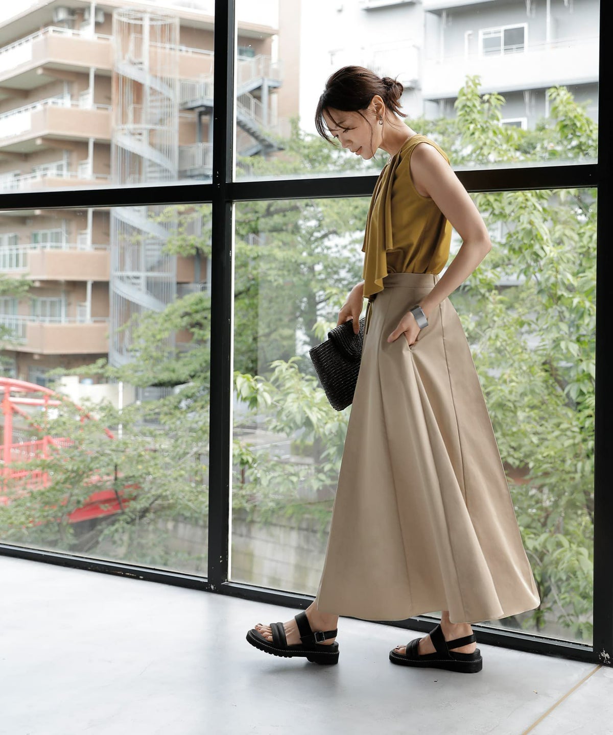 着用イメージ　166cm 02サイズ ベージュ