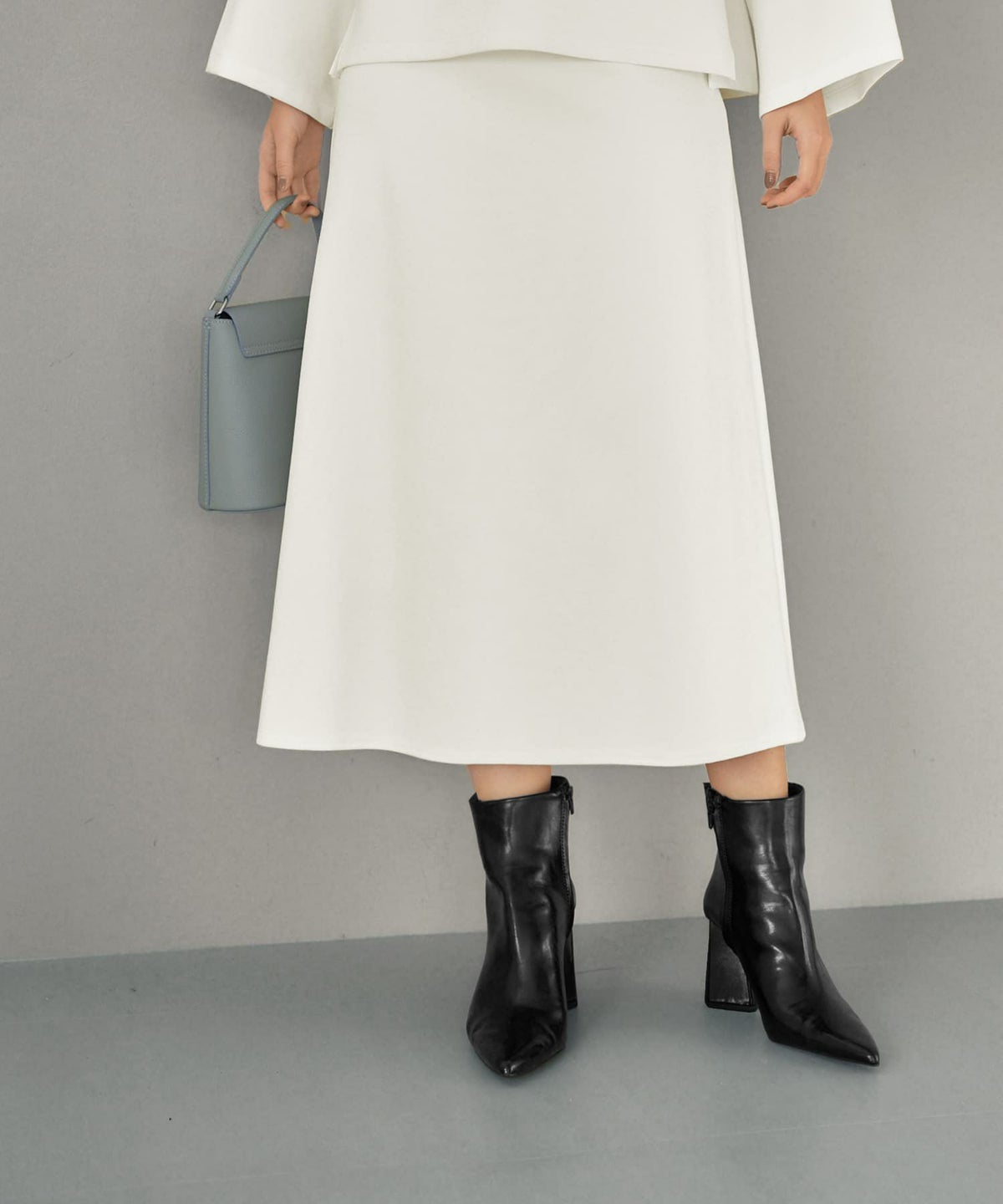 着用イメージ 165cm 着用サイズ 02 アイボリー