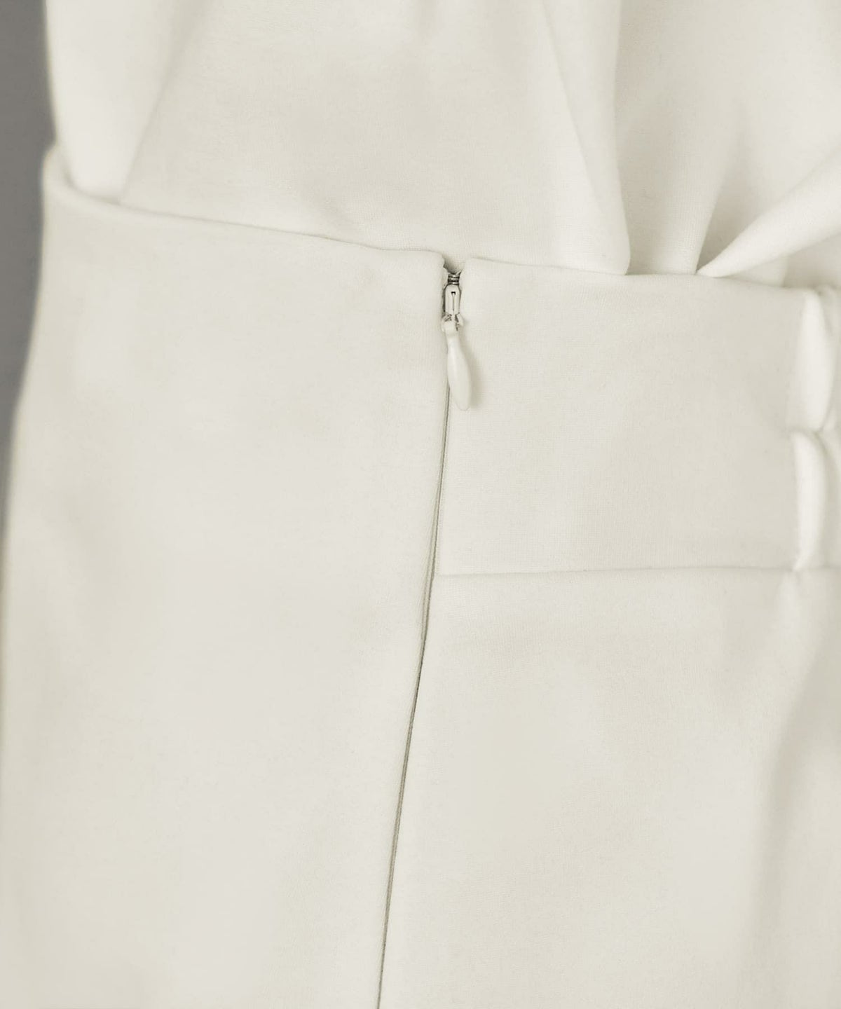 着用イメージ 165cm 着用サイズ 02 アイボリー