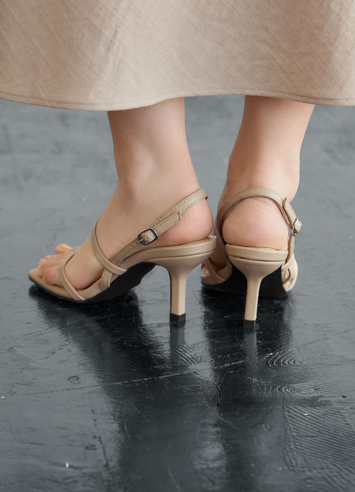 着用イメージ 167cm グレージュ