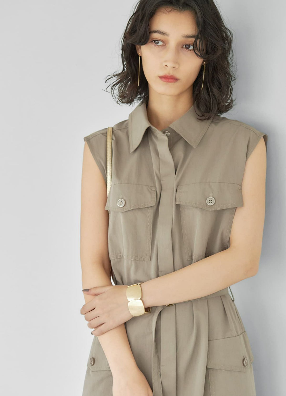 着用イメージ 167cm ゴールド