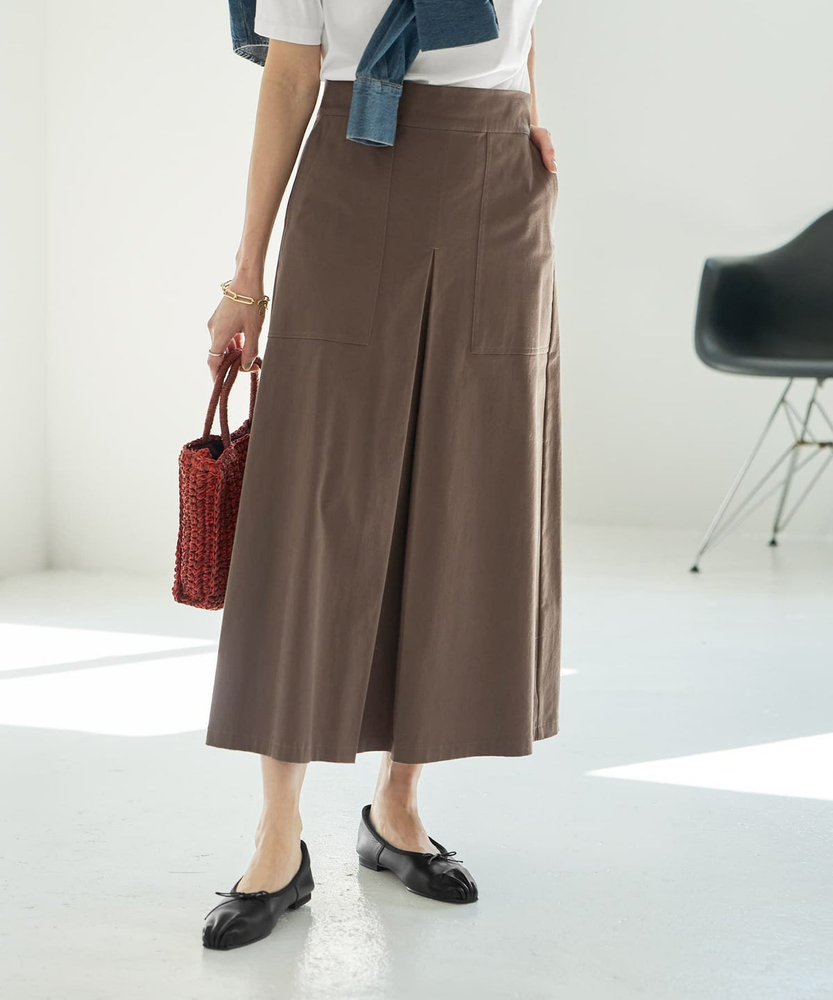 セピアブラウン