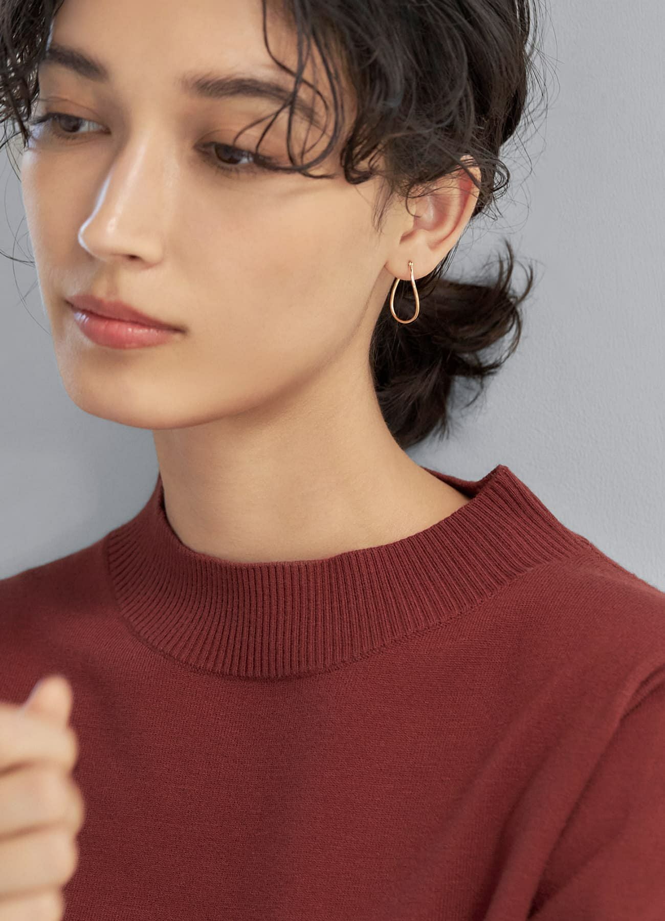 K10ツイストドロップフープピアス | おしゃれな大人レディース