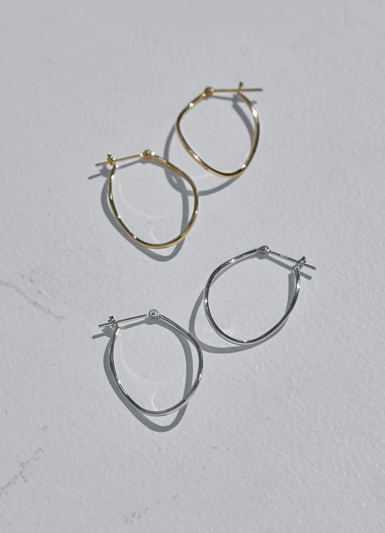 K10ツイストドロップフープピアス | おしゃれな大人レディース