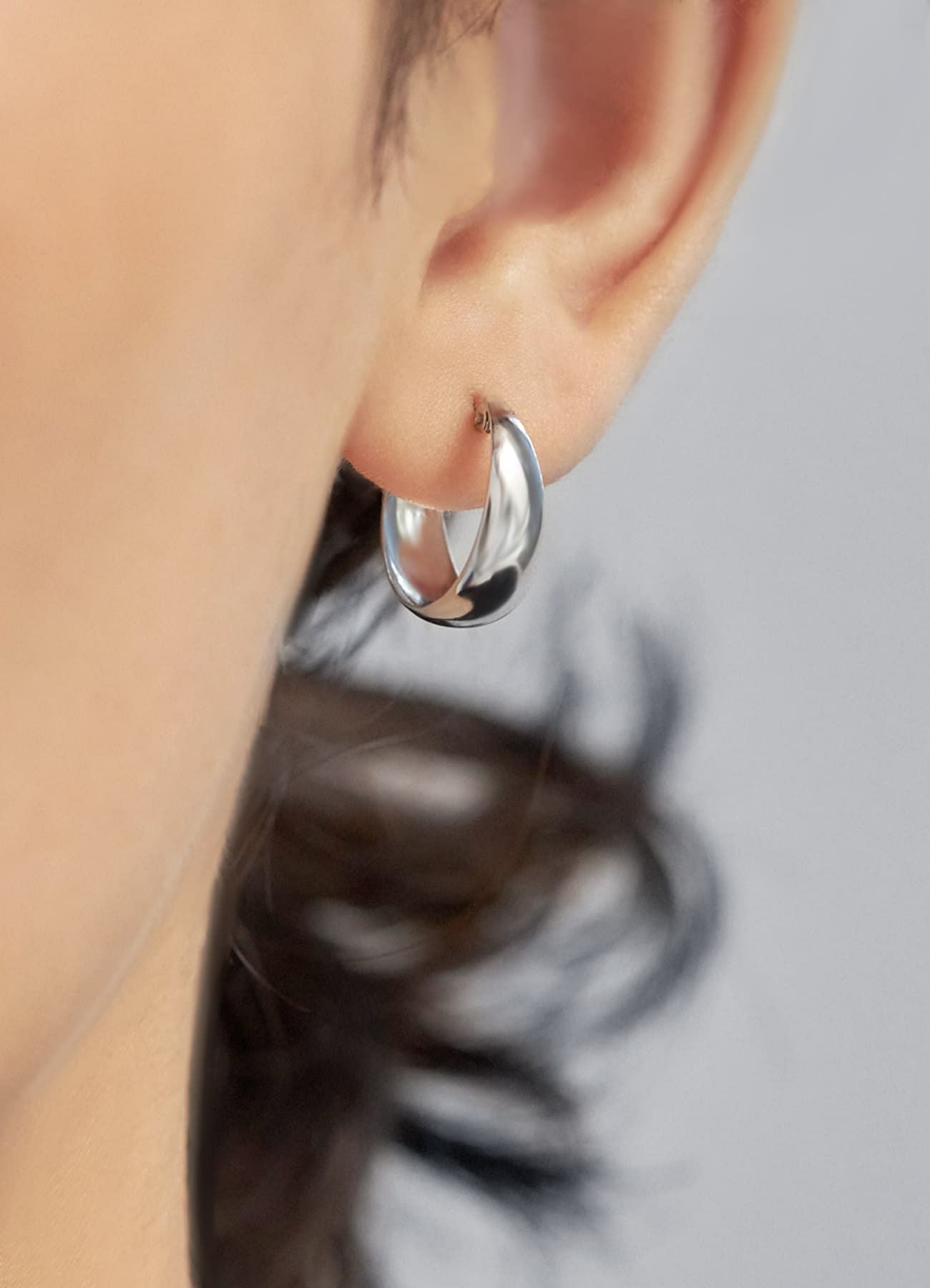 K10ふくらみフープピアス | おしゃれな大人レディースファッション通販