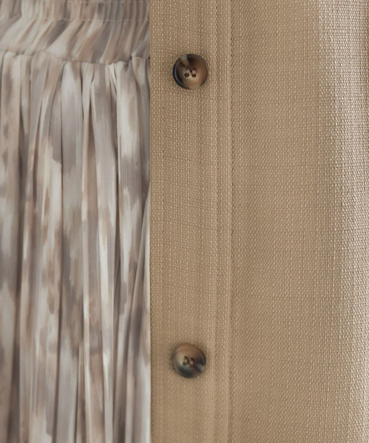 着用イメージ 168cm オリーブベージュ