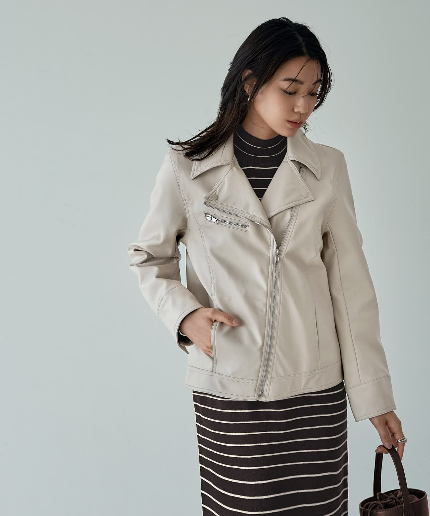 フェイクレザーライダースブルゾン | おしゃれな大人レディース