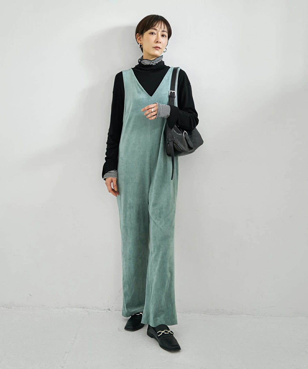 ミントグリーン