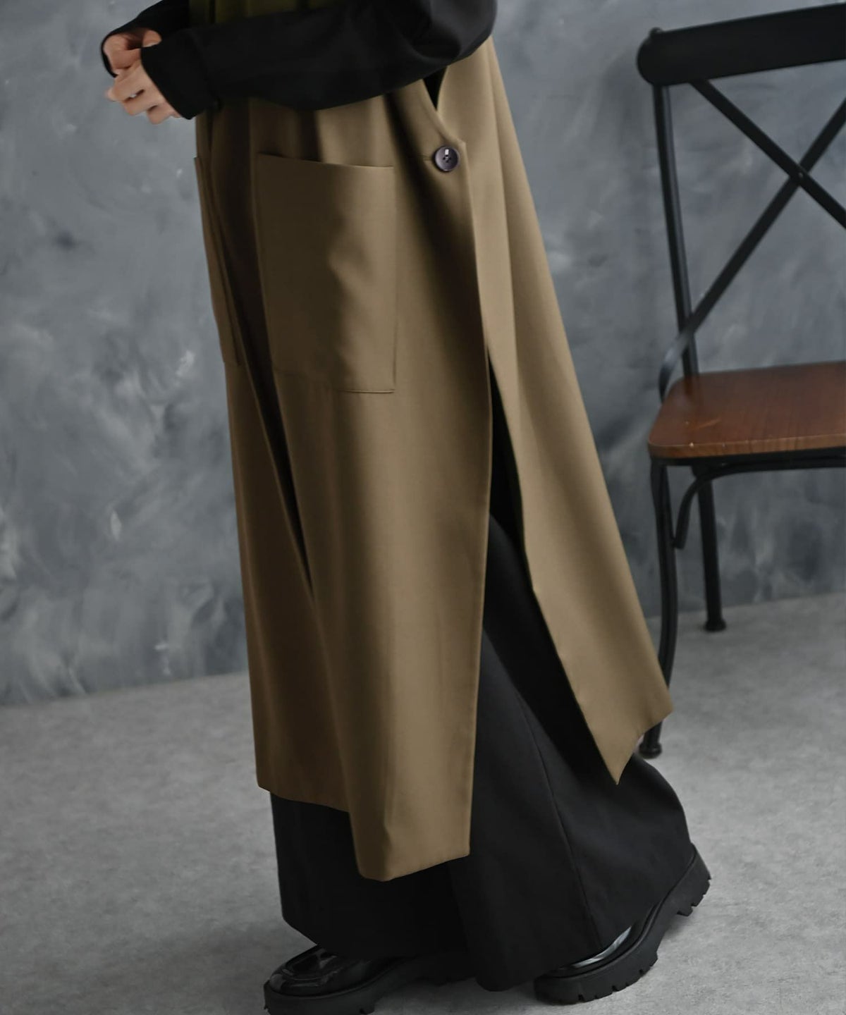 着用イメージ 175cm カーキ