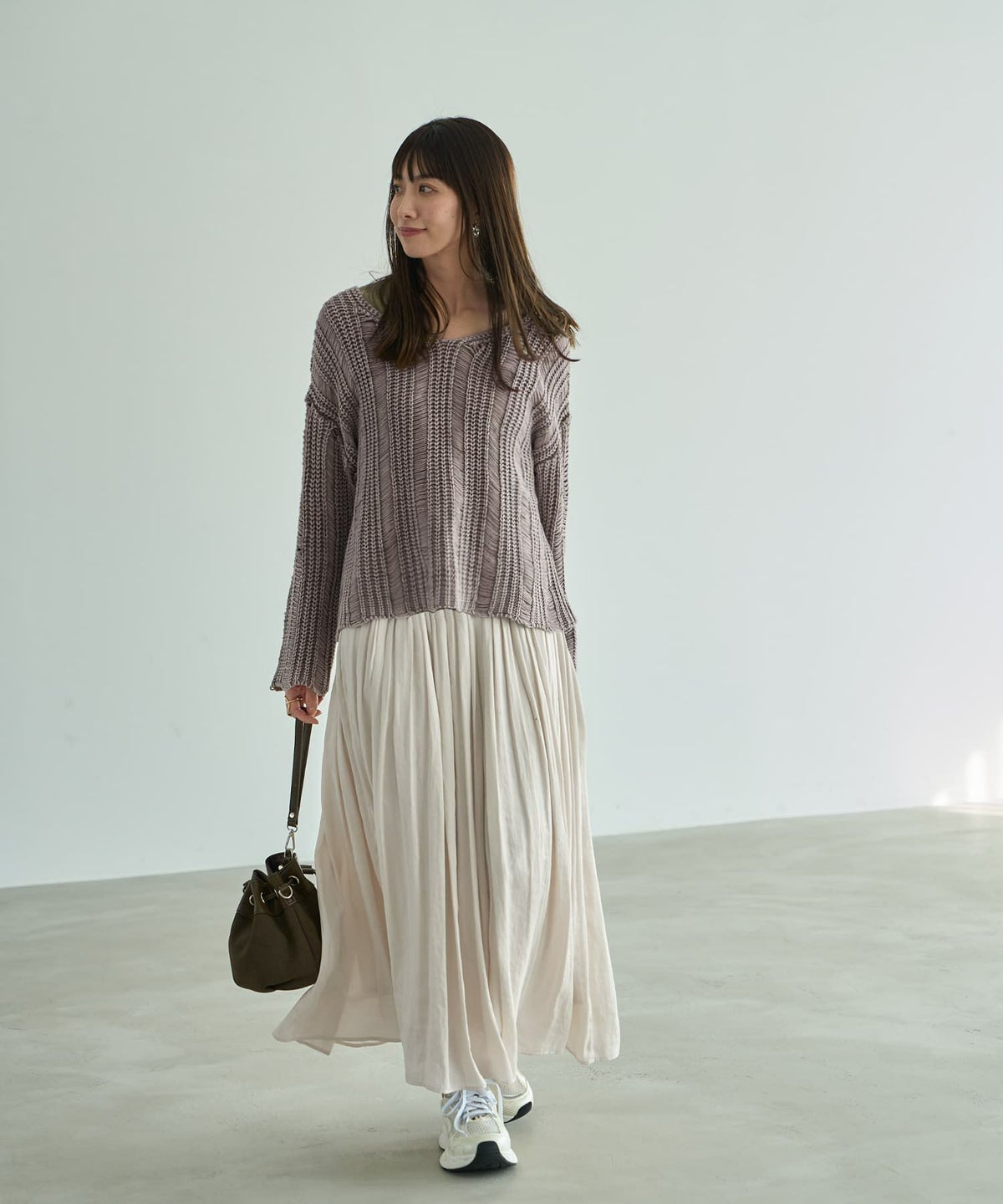 着用イメージ 165cm 着用サイズ 02 オフホワイト