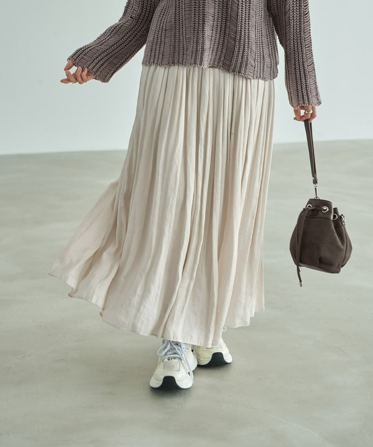 着用イメージ 165cm 着用サイズ 02 オフホワイト