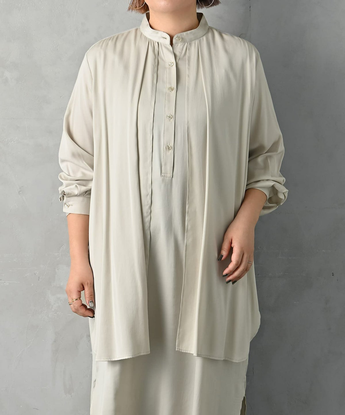 着用イメージ 163cm ライトグレー