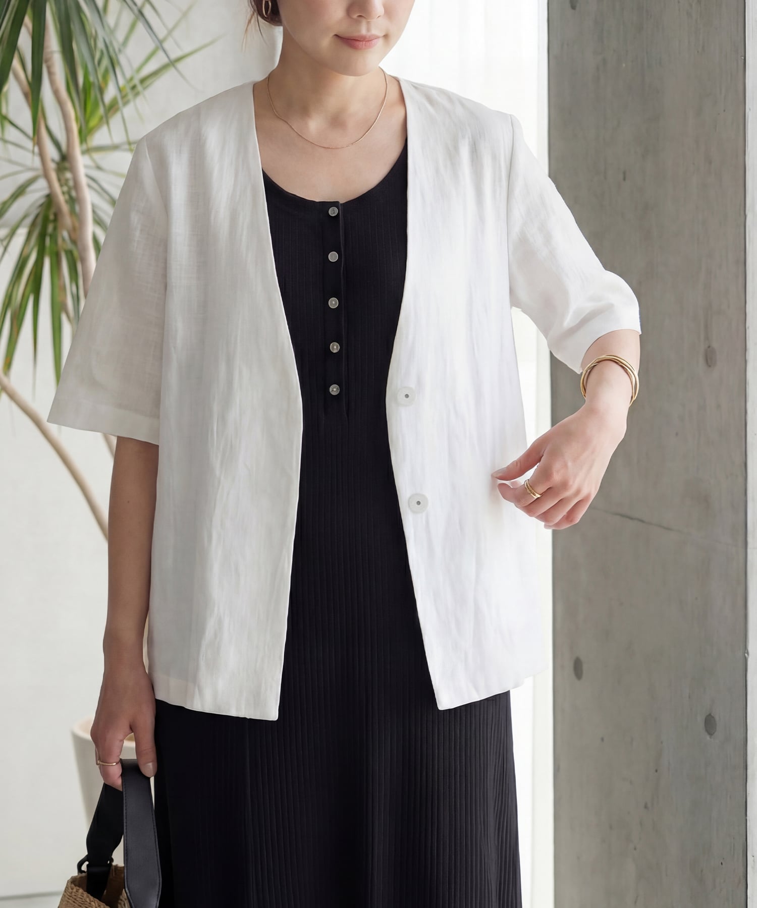 麻、半袖、衿つきジャケット 綿麻ノーカラー半袖ジャケット | おしゃれな大人レディース