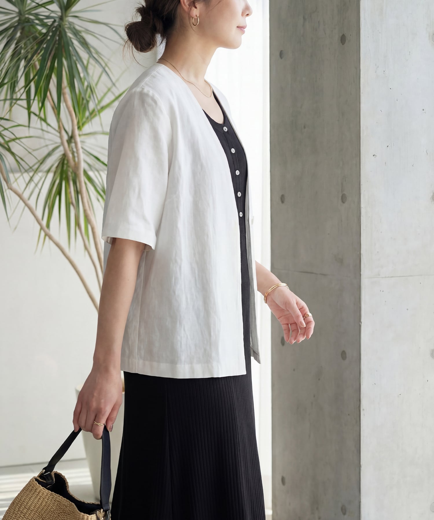 綿麻ノーカラー半袖ジャケット | おしゃれな大人レディース