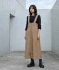ベージュ