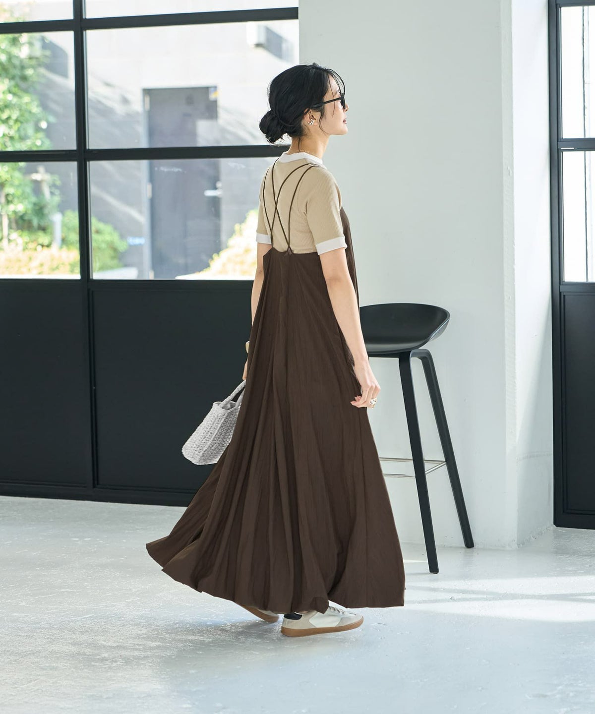 セピアブラウン