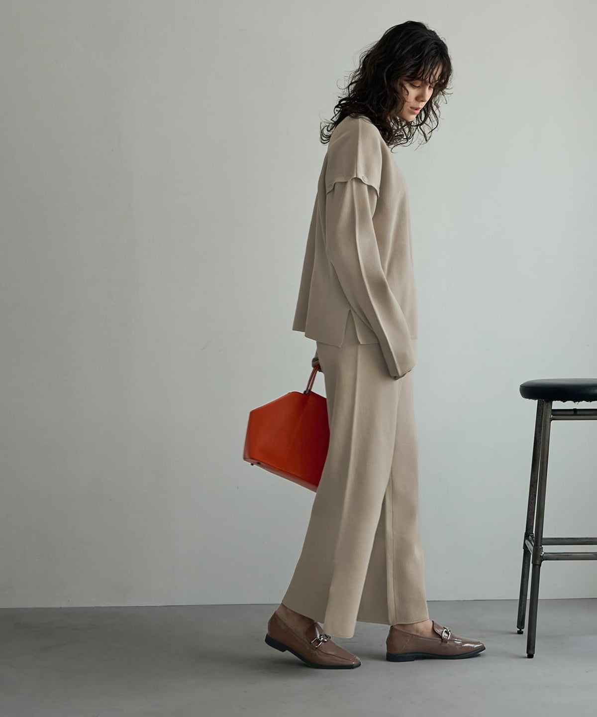 着用イメージ 167cm グレージュ