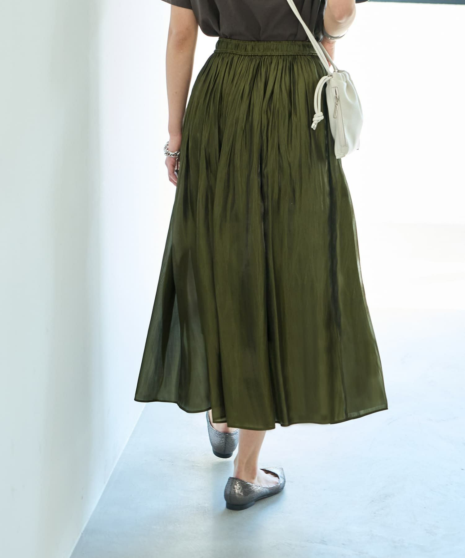 LUXE】メタリックサテンギャザースカート | おしゃれな大人レディース