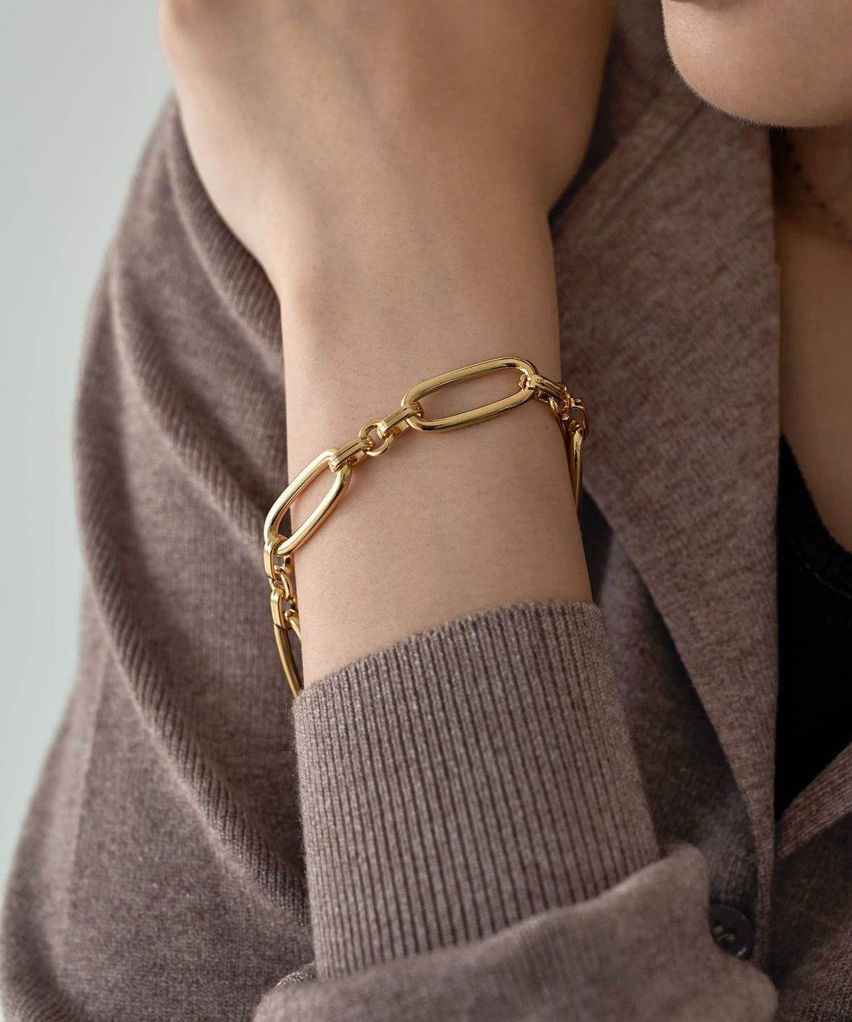 着用イメージ ゴールド